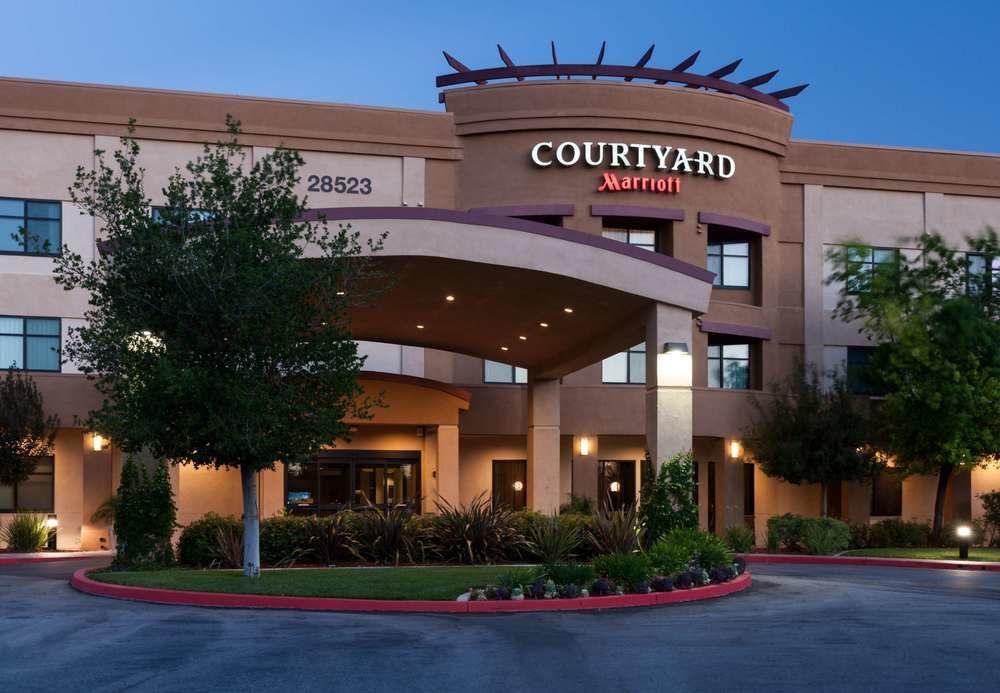 Courtyard By Marriott Santa Clarita Valencia Hotel Exterior photo