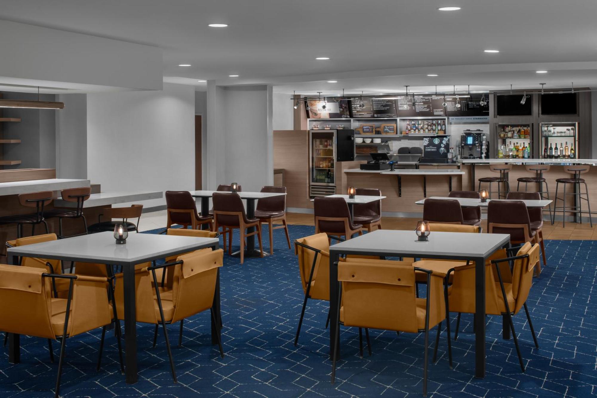 Courtyard By Marriott Santa Clarita Valencia Hotel Exterior photo