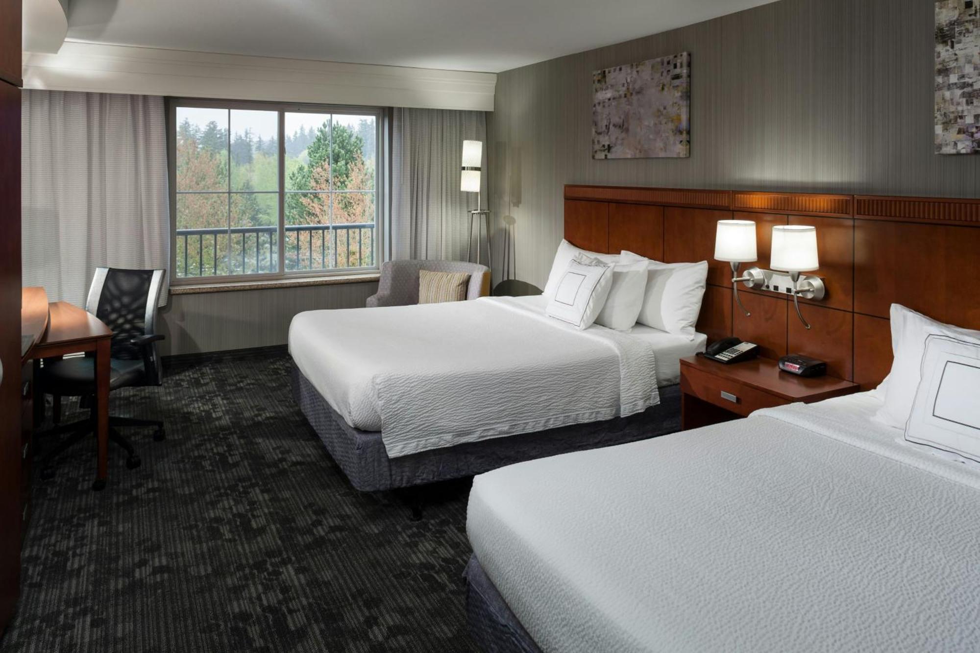 Courtyard By Marriott Santa Clarita Valencia Hotel Exterior photo